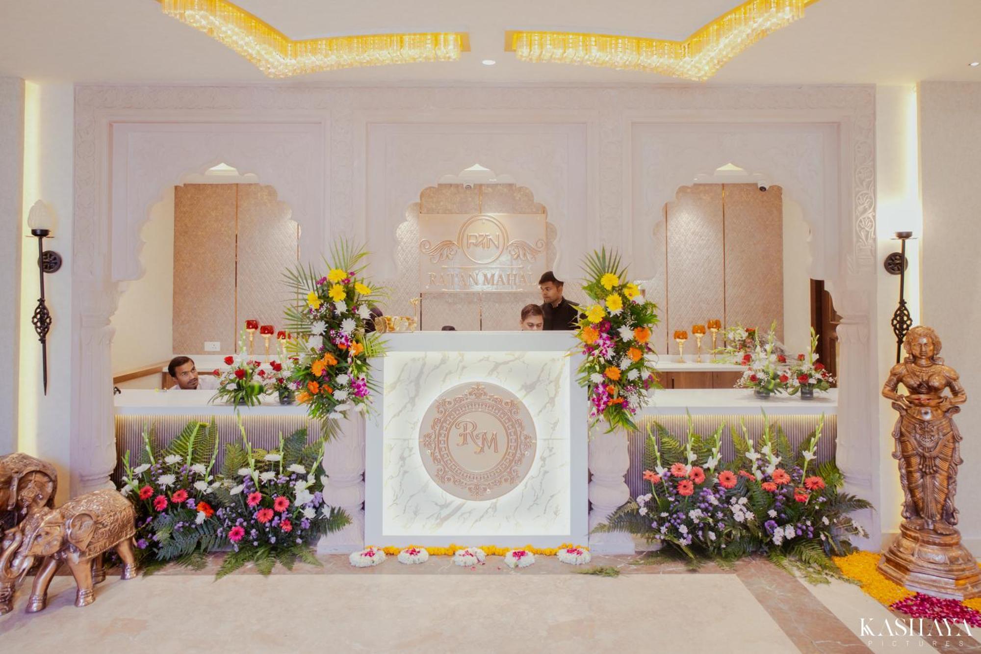 Datia Hotel Ratan Mahal מראה חיצוני תמונה